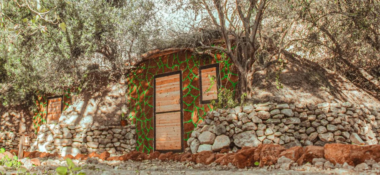 Hobbit Village Dana Eksteriør billede